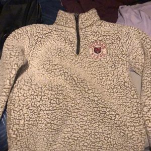 Small gray women’s Sherpa (Bear logo) fits medium